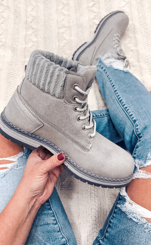 Chinese Laundry The Alpine Boot Gray