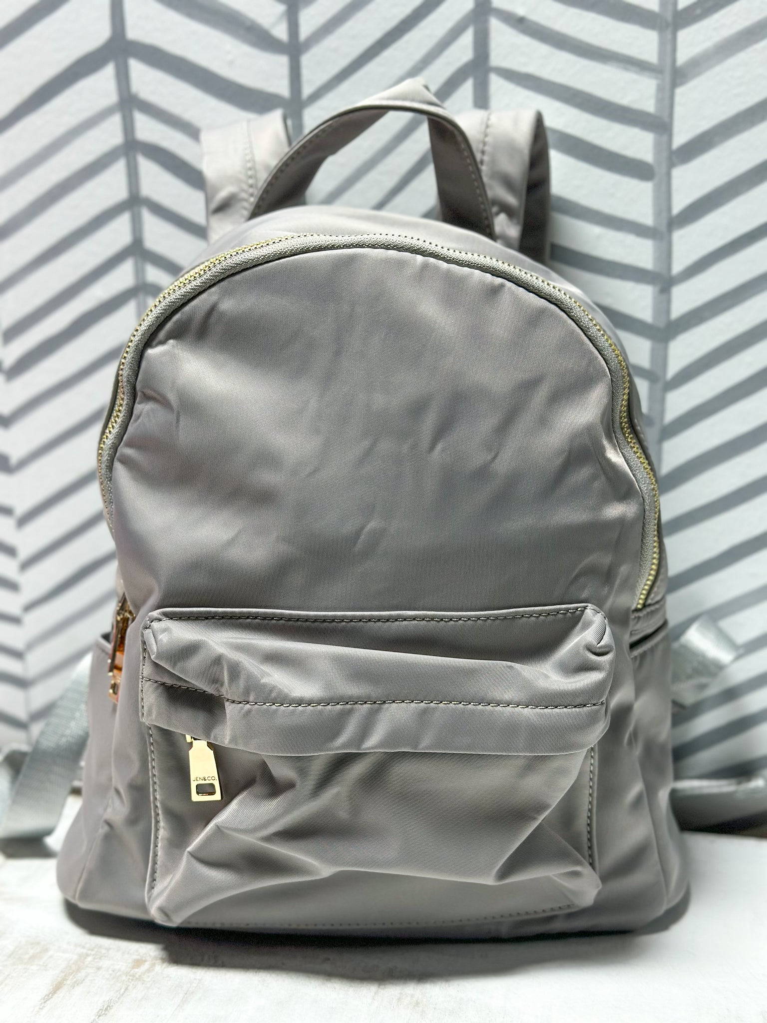 Jen & Co Gray Backpack