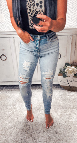 Judy Blue All About Me Distressed Jeans