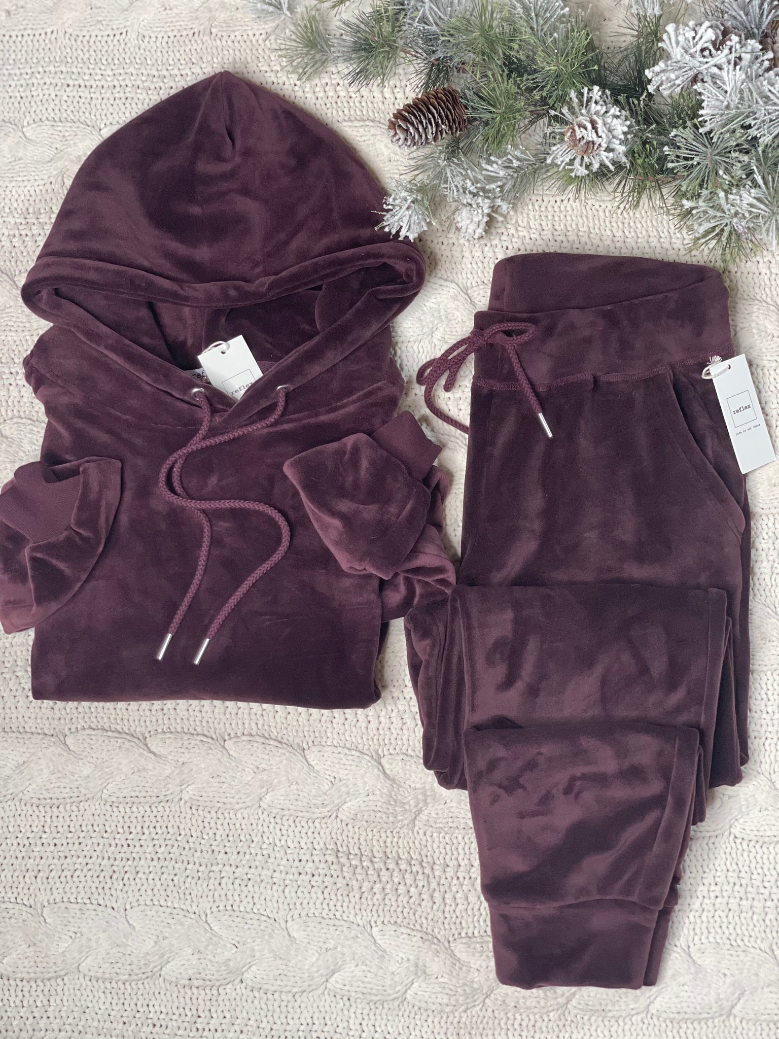 Velvet Fleece Wine Joggers