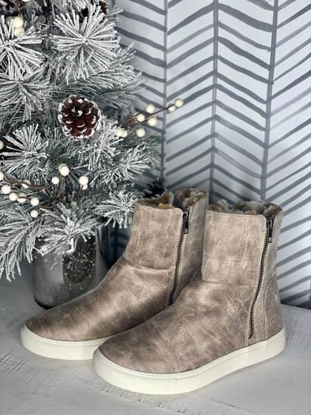 Very G Champagne Kelsey Boots