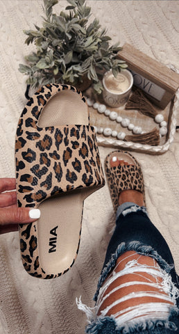 MIA Pillow Slides - Leopard Tan