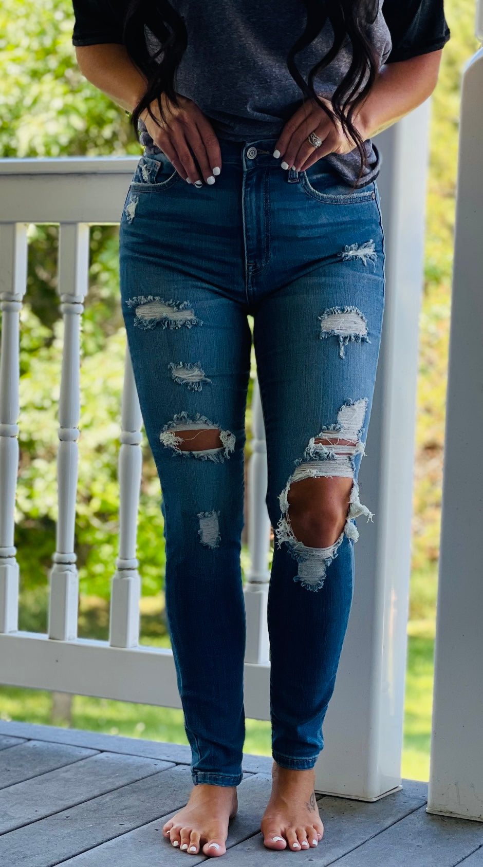 Eunina Bree Distressed Jeans