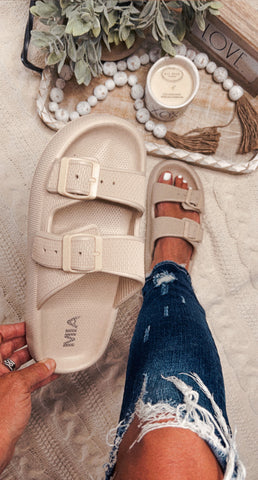 MIA Poolside Tan Slides