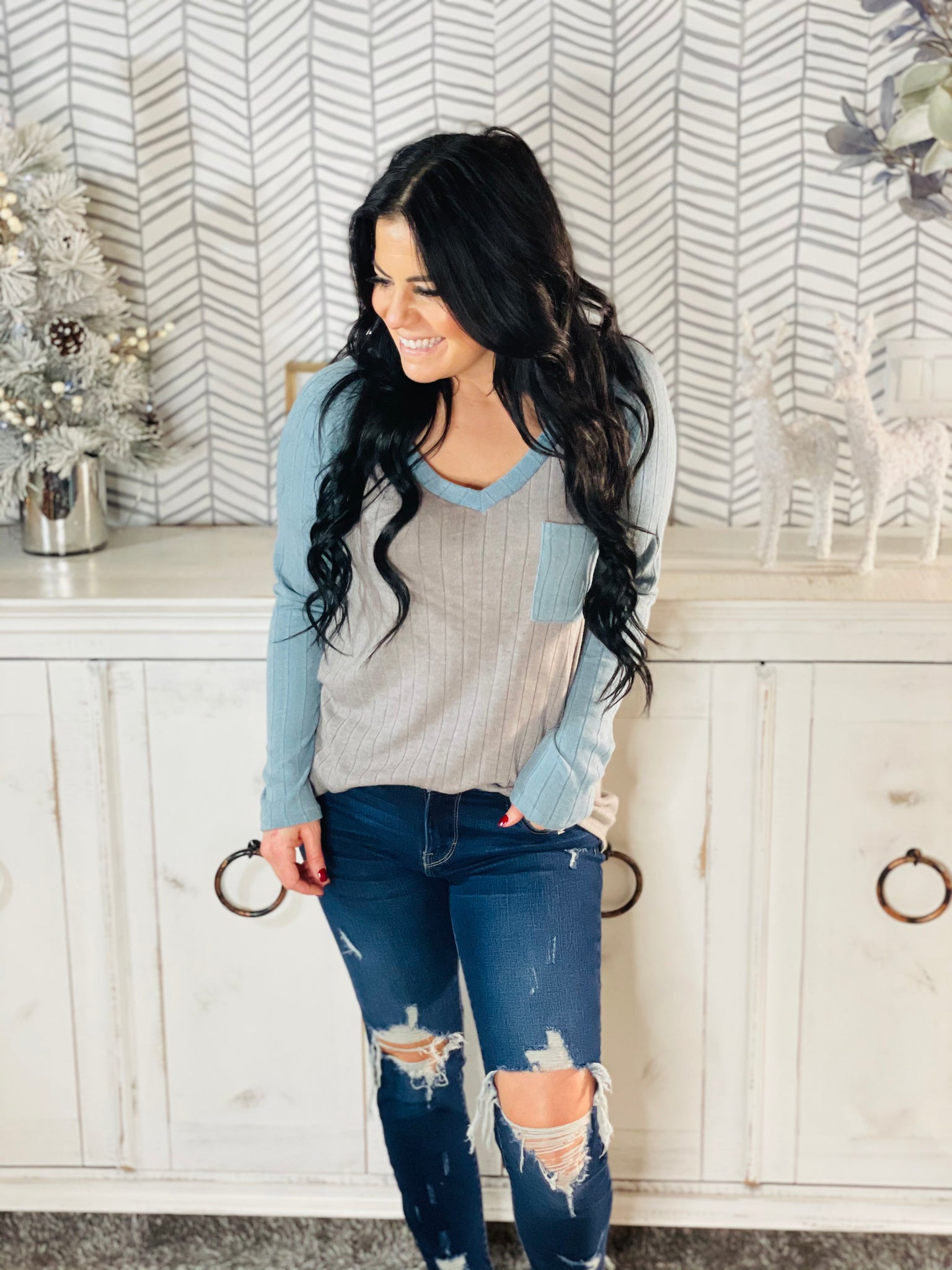 Gray/Blue V Neck Ribbed Long Sleeve