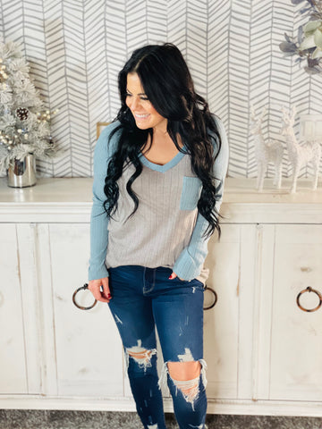 Gray/Blue V Neck Ribbed Long Sleeve