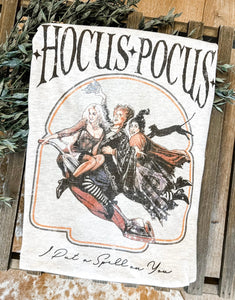 Vintage Hocus Pocus Bella Tee