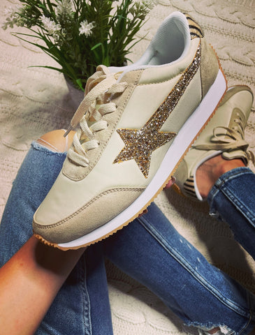 Very G Cream Star Vintage Sneakers