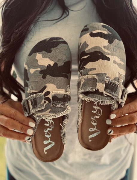 Very G Camo Slides